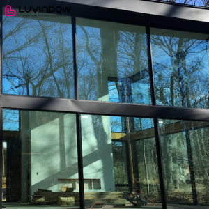 Finestre Fisse in Alluminio Luvindow Delaware Residence con Vetro Strutturale Resistente agli Uragani per Pareti Continue in Alluminio - Product Image 2