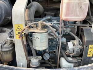 Offre Spéciale Mini-Excavatrice Kubota KX165 6,5 Tonnes sur Chenilles avec Moteur Cummins et Accessoire Pouce Hydraulique - Product Image 4