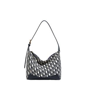 Sac cabas pour femme de style vintage. Fabriqué en matériau PU de haute qualité. Avec un design à motifs géométriques. - Product Image 1