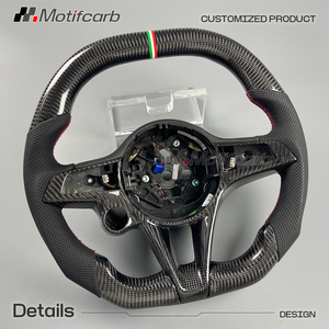 Volante de Fibra de Carbono Personalizado para Alfa Romeo Giulia Ti AWD, Romeo Stelvio Sport, Stelvio Veloce Q4 2018-2026, Mejora del Interior - Product Image 3