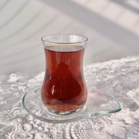 Vente en gros de tasses et soucoupes en verre cristal transparent marocain arabe pour café et thé, incassables, écologiques, soufflées à la main, avec logo personnalisé