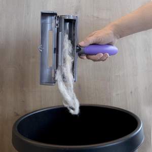 Venta caliente <span class=keywords><strong>Sonic</strong></span> para removedor de pelo de mascotas Rodillo LED Luz Reutilizable Cepillo de acero inoxidable para depilación de gatos y perros - Product Image 4