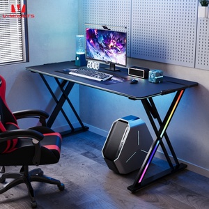 Bureaux de jeu pour l'e-sport avec support en V, nouvelle conception, autocollants personnalisables, réglage électrique de la hauteur avec éclairage d'ambiance - Product Image 1