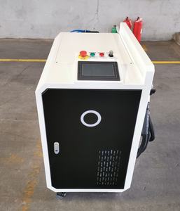 Máquina de soldadura láser portátil LM-2000 5 en 1 para corte y limpieza de metales - Product Image 3