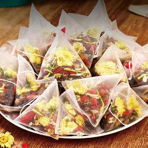 ชาดอกเก๊กฮวย เมล็ดขี้เหล็ก และโกจิเบอร์รี่ ชาบำรุงไตและตับ ชาสมุนไพรธรรมชาติ 100% คุณภาพสูง บรรจุ 5 กรัม*30 ซอง (OEM) - Product Image 3