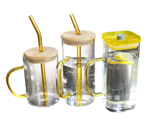 Vasos de vidrio con mango de borosilicato alto personalizados con impresión de logotipo pedidos al por mayor para regalos de NEGOCIOS O USO en restaurantes - Product Image 1