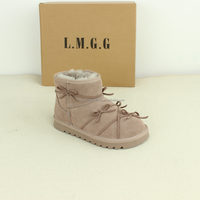 Bottes d'hiver allemandes en fourrure de mouton de style UGG de haute qualité L.M.G.G OEM ODM pour femmes, à bout large, respirantes, antidérapantes, authentiques