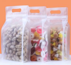 Sac en plastique transparent mat refermable avec poignée, personnalisable avec logo, pour emballage alimentaire 2026, pack promotionnel - Product Image 2