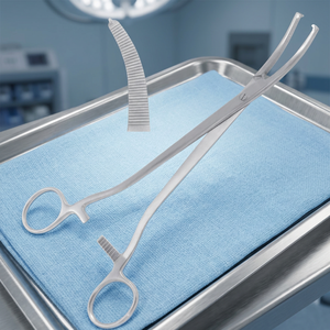 Pince hémostatique Wertheim 1x2 dents, instrument chirurgical manuel certifié CE Classe I, logos et designs personnalisés - Product Image 2