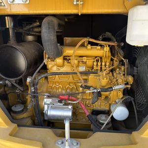 Excavadoras Usadas Cat305.5E2, Miniexcavadoras Caterpillar Cat305.5E2/306E2/308E2 de 5 Toneladas para Uso Doméstico en Venta a Precios Bajos - Product Image 4