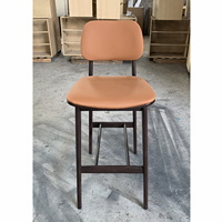 Mobilier d'hôtel d'utilisation commerciale de chaise de barre de coussin en cuir mou en bois solide