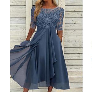 Robe longue en mousseline de soie et dentelle pour femme, à manches longues et découpes, idéale pour demoiselle d'honneur ou soirée - Product Image 3