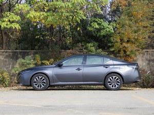 นิสสัน เทียน่า ปี <span class=keywords><strong>2019</strong></span> รุ่น Comfort Edition เครื่องยนต์ 2.0L CVT ขับเคลื่อนล้อหน้า รถเก๋งประหยัดน้ำมัน พวงมาลัยซ้าย เบนซิน ราคาถูก <span class=keywords><strong>มือ</strong></span><span class=keywords><strong>สอง</strong></span> สำหรับส่งออก - Product Image 4