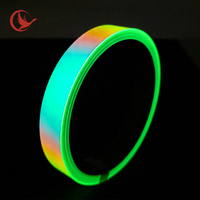 Holographisches Leuchtendes Im Dunkeln Leuchtendes PET-Acryl Selbstklebendes Wasserdichtes Umweltfreundliches Klebeband für Treppen- und Bodendekoration Warnhinweis