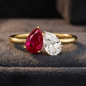 Anillo de Dos Piedras Preciosas con Corte de Pera, Anillo de Piedras Preciosas Rojas y Transparentes en Oro de 10K, 14K, 18K o Plata 925, 935, Joyería Personalizada al por Mayor - Product Image 1