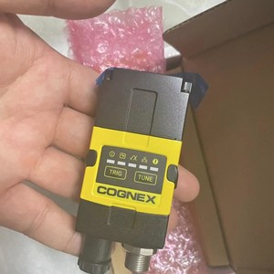 Lector de Códigos de Barras Fijo Cognex DM262Q con Interfaz USB, Resolución 1024, Fabricado en Irlanda - Product Image 2