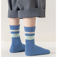 Chaussettes de sport athlétiques en coton blanc pour hommes et femmes, style universitaire, à séchage rapide, personnalisables avec logo, pour enfants et jeunes, vente en gros