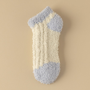 Chaussettes douillettes et chaudes d'hiver pour femmes, en tricot épais et duveteux, motif uni, longueur mi-mollet, usage quotidien en intérieur, compression <span class=keywords><strong>classe</strong></span> 4, en stock - Product Image 4