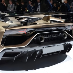For <strong>Lamborghini</strong> LP700 LP720S Old Body Kit Upgraded and <strong>Modified</strong> SVJ Style Semi Dry Carbon Fiber Rear Bumper - Product Image 6