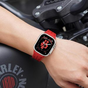 สายนาฬิกาข้อมือซิลิโคนแบบใหม่ พร้อมหัวเข็มขัด สำหรับ IWatch 10/9/8 Ultra Sport ปรับได้ หรูหรา นุ่มสบาย ขนาด 42 มม. สำหรับสาย Apple Watch - Product Image 5