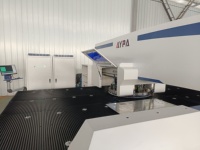 Máquina Inteligente CNC para Prensado, Corte y Conformado de Láminas Metálicas