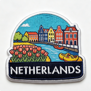 Patch brodé Pays-Bas avec tulipes et maisons de canal, forme irrégulière, applique à coudre, cadeau décoratif - Product Image 6