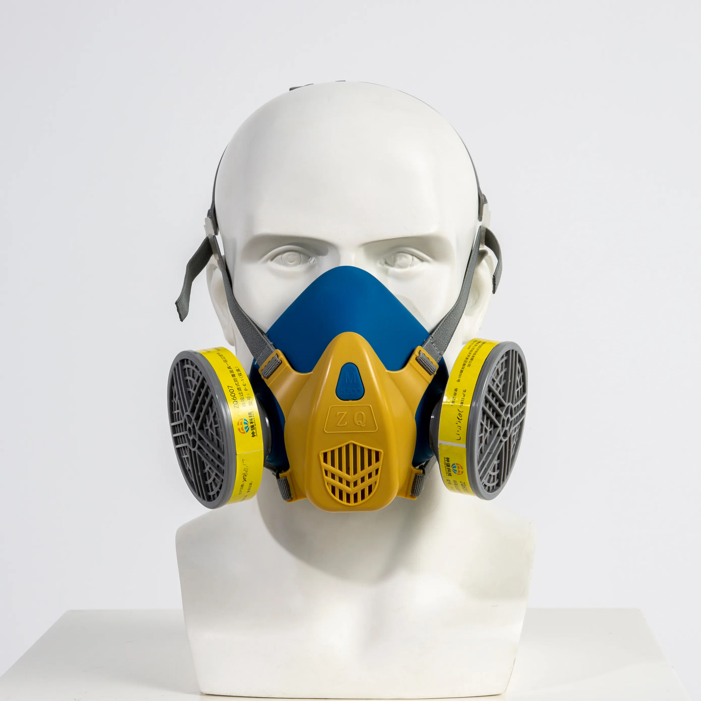 Pelindung Terhadap Polusi Gas Beracun dan Berbahaya Respirator Pas Nyaman Masker Gas Setengah Wajah Dapat Digunakan Kembali