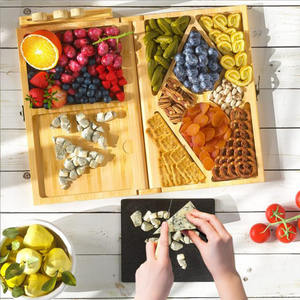 Grande planche à fromage en bambou pour <span class=keywords><strong>la</strong></span> coupe pour le réchauffement <span class=keywords><strong>de</strong></span> <span class=keywords><strong>la</strong></span> <span class=keywords><strong>maison</strong></span> nouvelle <span class=keywords><strong>maison</strong></span> mariage anniversaire fête des mères cadeaux pour les femmes Couples mamans - Product Image 5