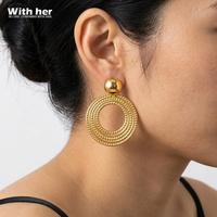 Withher Maximalistische Boho Vintage Große Geprägte Hohle Herz Zweistufige Hängeohrringe 18K Vergoldeter Edelstahl Französisch