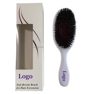 แปรงหวีผมไฟฟ้าแบบมืออาชีพสำหรับใช้ในบ้าน ป้องกันไฟฟ้าสถิตย์ กันน้ำ ช่วยสางผมไม่พันกัน ด้ามไม้ สำหรับต่อผม - Product Image 2