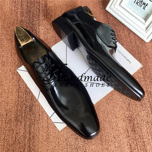 Chaussures en cuir haut de gamme pour hommes - Nouveau style de chaussures Oxford en cuir véritable gravé - Chaussures de mariage de qualité supérieure - Product Image 2