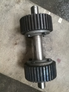 Rouleau et <span class=keywords><strong>matrice</strong></span> de <span class=keywords><strong>matrice</strong></span> pour <span class=keywords><strong>presse</strong></span> <span class=keywords><strong>à</strong></span> granulés de bois biomasse KL200 de 200 mm de diamètre - Product Image 4