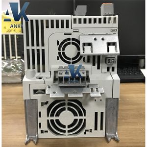 Lenze E84AVSCE5524SX0 E84AVSCE5524SX0-ETXXX Servo Inverter Drive 5.5Kw - Product Image 3