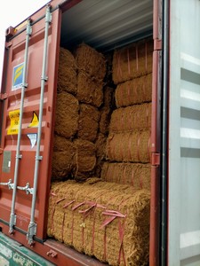 Rollo de Malla de Fibra de Coco Biodegradable, Color Marrón Dorado, 20m 10kg, Ecológico, Tamaño de Malla Ajustable para Soporte de Cultivos - Product Image 4