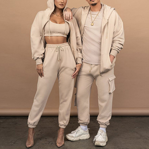 Ensemble de survêtement unisexe personnalisé avec logo, haute qualité, deux pièces, sweat à capuche zippé et pantalon de survêtement pour femmes et hommes - Product Image 1