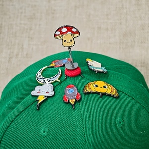 Pin de esmalte personalizado para gorras, insignia de coche, accesorios de ala para sombreros, estilo occidental, duradero y fiable, de fabricantes de accesorios de moda - Product Image 4