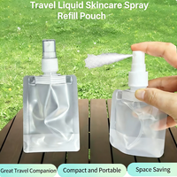 Pochette en plastique transparente personnalisée de 30 ml, 50 ml, 100 ml avec pulvérisateur à pression, pochettes debout recyclables, pochette à bec verseur liquide OEM