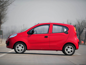 <span class=keywords><strong>Voiture</strong></span> d'<span class=keywords><strong>occasion</strong></span> Chery QQ à bas <span class=keywords><strong>prix</strong></span>, mini-<span class=keywords><strong>voiture</strong></span> 0.8L 1.1L essence manuelle, conduite à gauche, petite berline économique, exportation - Product Image 3