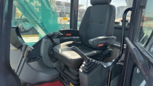 Excavadora Hidráulica Kobelco SK130 Usada de 13 Toneladas con Buen Rendimiento, Motor, Caja de Cambios, Bomba y PLC Originales - Precio Económico, Gran Oferta - Product Image 4