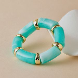 Bracciale Elastico Boho Chic in Acrilico per Donne - Braccialetto Artigianale con Perline Dorate, Bracciale Estivo in Resina Colorata - Product Image 6