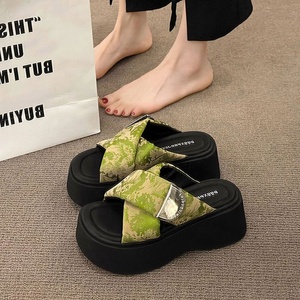 Nouvelles sandales d'été à plateforme et talons hauts de style français pour femmes, à bout ouvert, avec amorti, légères, idéales pour la plage et l'extérieur - Product Image 3