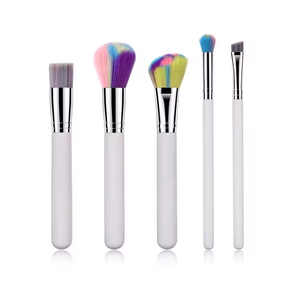 Ensemble <span class=keywords><strong>de</strong></span> 5 pinceaux <span class=keywords><strong>de</strong></span> maquillage <span class=keywords><strong>de</strong></span> marque SFM, outils <span class=keywords><strong>de</strong></span> beauté, pinceaux <span class=keywords><strong>de</strong></span> maquillage professionnels pour les artistes maquilleurs, ensemble <span class=keywords><strong>de</strong></span> pinceaux <span class=keywords><strong>de</strong></span> maquillage pour l'école - Product Image 1