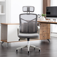 Bureau d'ordinateur à domicile intégré avec combinaison de chaises confortables pour l'apprentissage et l'espace de travail