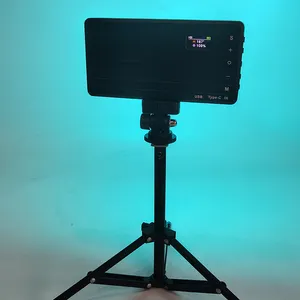Vendita calda ad alta potenza 135LED 4000mAh ricaricabile CRI 80 luce portatile per tavolo portatile chiamata Zoom TikTok Video selfie luce di riempimento