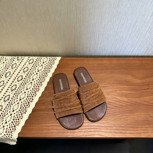 2026 New Korean Style <strong>Women</strong> <strong>Shoes</strong> Flat Open Toe Pleats Outdoor Retro Leopard Print Beach Casual Hard-wearing Light Weight Summer - Product Image 4