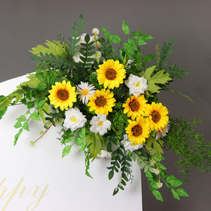 Ramo de rosas artificiales de plástico realista de 12 cabezas, moderno, respetuoso con el medio ambiente, para el hogar, bodas, Navidad, Día de San Valentín - Product Image 1