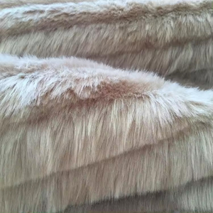 Chaud rayé moelleux longue peluche <span class=keywords><strong>fausse</strong></span> <span class=keywords><strong>fourrure</strong></span> 100% polyester imitation poils de lapin matériau de rembourrage pour les vêtements de fille - Product Image 2