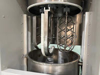 Mélangeur à pâte vertical en acier inoxydable, mélangeur à spirale pour pâte, grande machine à mélanger les crèmes et les biscuits pour ligne de boulangerie