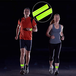 Custom 12pcs reflexivo pulseira segurança reflexiva PVC braçadeira reflexiva tapa snap pulso tornozelo bandas - Product Image 5