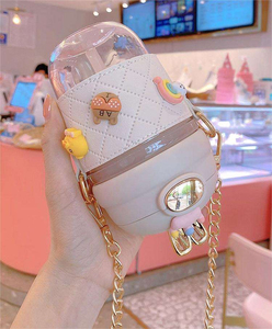 Ins Cute Girl Water Bottle Student Cross-body <b>Plastic</b> Bottle Strap Large Capacity <b>Straw</b> <b>Plastic</b> Water Bottle - Product Image 6